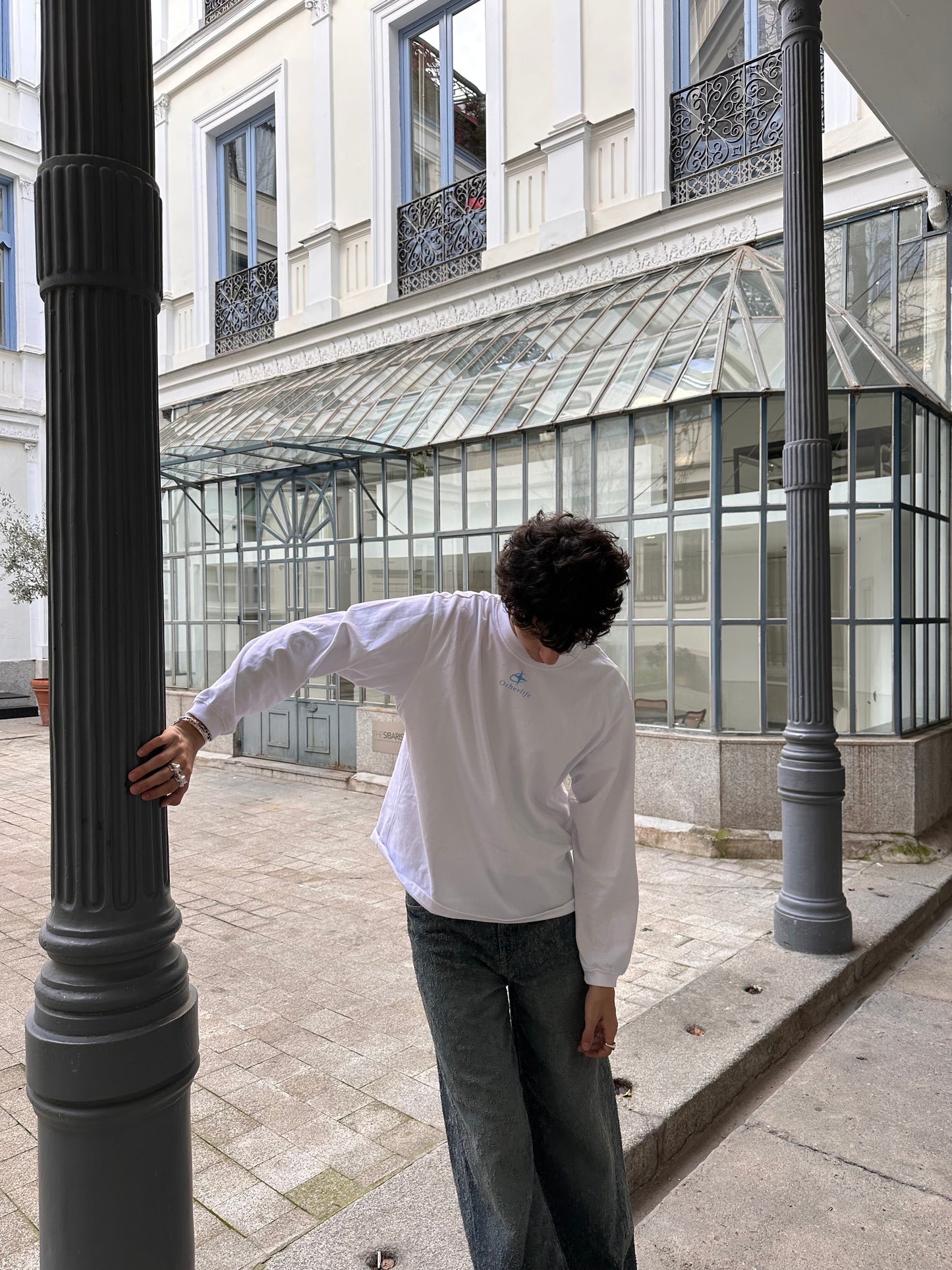 Success stories white longsleeve